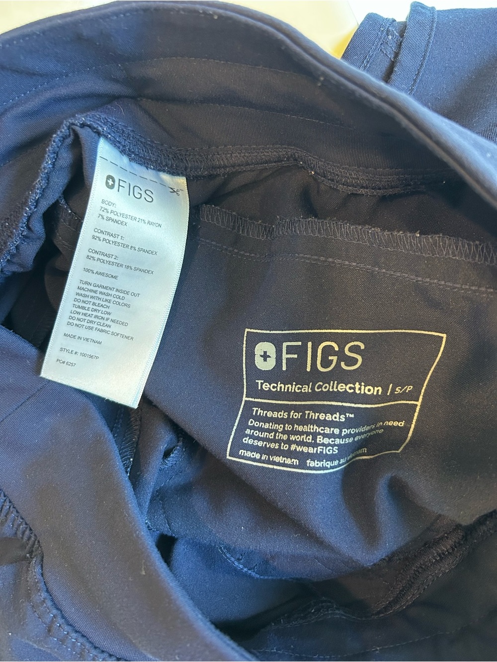 FIGS Navy High-Waisted Isabel Wide-Leg Scrub Pants - Picture 4 of 4
